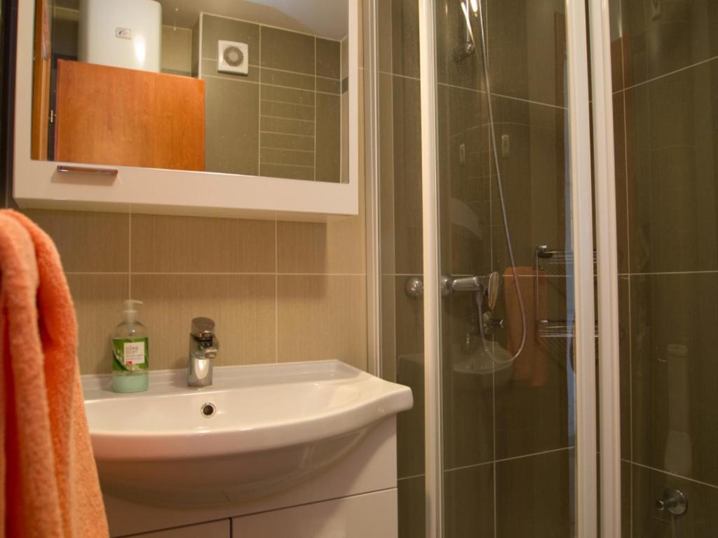Apartment Mlinarevic Makarska Exteriör bild